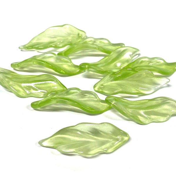 10pcs of Large Green Wavy Leaf Glass Beads 37mm(No.FE28-2864)