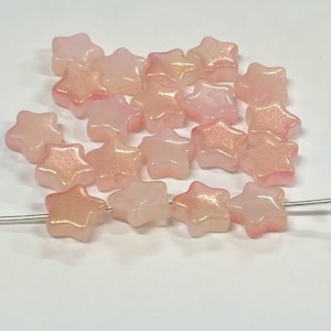 20pcs of Pink Star Glass Beads with Gold Glitter Powder Star Beads 8mm (No.ST40-1053A)