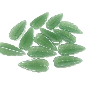 20pcs of Jade Green Leaf Glass Beads 23mm(No.LFSH7-1221)