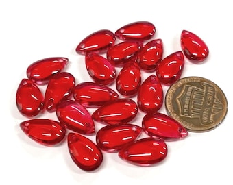 20 pièces de perles en verre rouge transparent en forme de larme de 13 mm (TTD6-3006)
