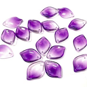 10pcs of Purple Gradient Flower Petal Glass Beads with Gold Glitter Powder  (No.FL28-1556)