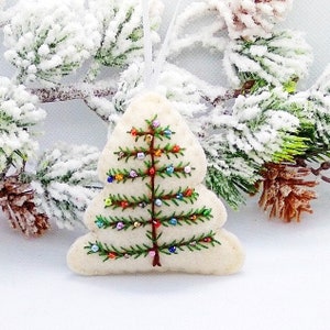 Cream handmade Christmas decorations , Christmas hanging decorations , Felt ornaments , Christmas ornaments , Xmas decorations Bild 2