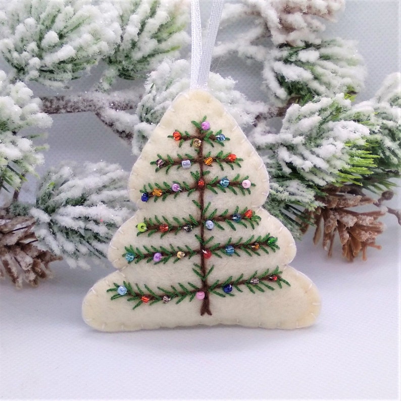 Cream handmade Christmas decorations , Christmas hanging decorations , Felt ornaments , Christmas ornaments , Xmas decorations Bild 4