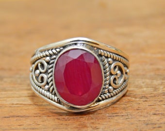 Ruby Ring , Statement Ring, Women Ring , Sterling Silver Ring , Natural Ruby , July Birthstone , Dainty Ring , Ruby Jewelry , Gemstone Ring
