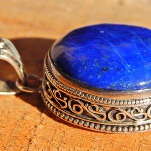 Natural Lapis Lazuli Pendant In 925 Sterling Silver, Cabochon pendant, Vintage pendant, Fine Work pendant, Brutalist pendant, handmade item