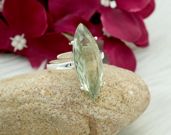 Echte sterlingzilveren ring met groene amethist: Handgemaakte sieraden - verstelbare ring met edelsteen