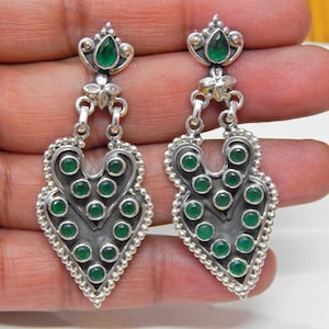 Green Onyx Dangle Earrings: Vintage Style Gemstone Studs