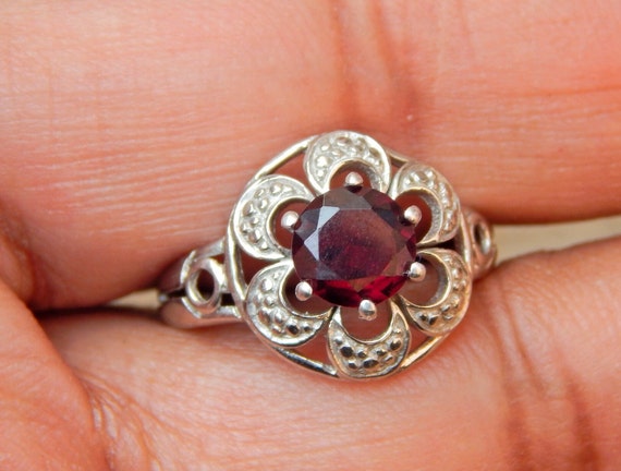 Bague grenat naturel en argent sterling 925 Grenat rhodolite Bague grenat Bagues en pierre naturelle Bague minimaliste Bagues solitaires Etsy France