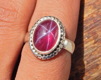 Star Ruby Ring: Handmade 925 Sterling Silver Vintage Ring