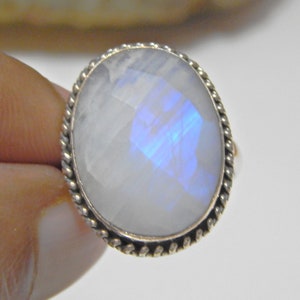 Natural Moonstone Ring 925 Sterling Silver Rings, Birthday Gift for Best Friend ,Ring Moonstone Rainbow 925 Sterling Silver jewelry