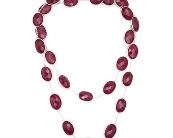 Collana con rubino autentico: delicato girocollo a doppio strato, fatto a mano