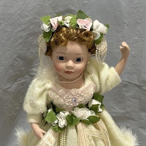 Vintage Porcelain Ballerina Doll Cathay Collection