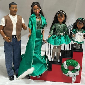 Vintage 2000 Black Barbie Stacie Kelly Singing Holiday Sisters