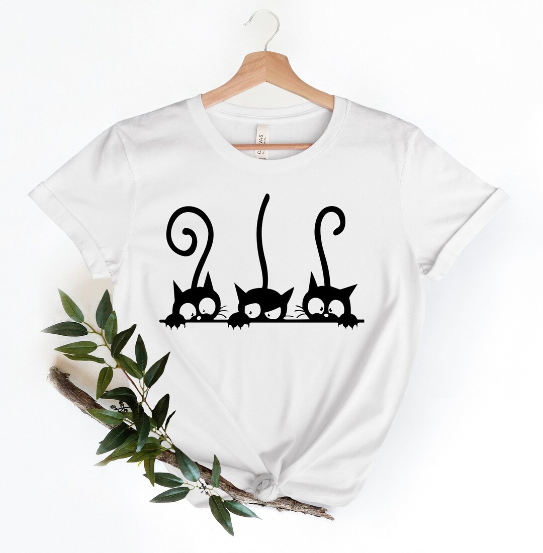Cats Lover Heart Shirt, Tshirt for Women, Women's Cat Lover Shirt, Cat