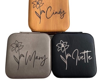 Leatherette Personalized Jewelry Box Name Birth Flower Jewellery Box Custom Jewelry Case Travel Jewelry Box Bridesmaid gifts Handmade Gifts