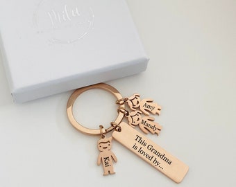 Family Keychain Children Keychain Personalized Keychain Handmade Engraved Keychain Customized Gift for Mom Gift for Dad Gift for Grandma