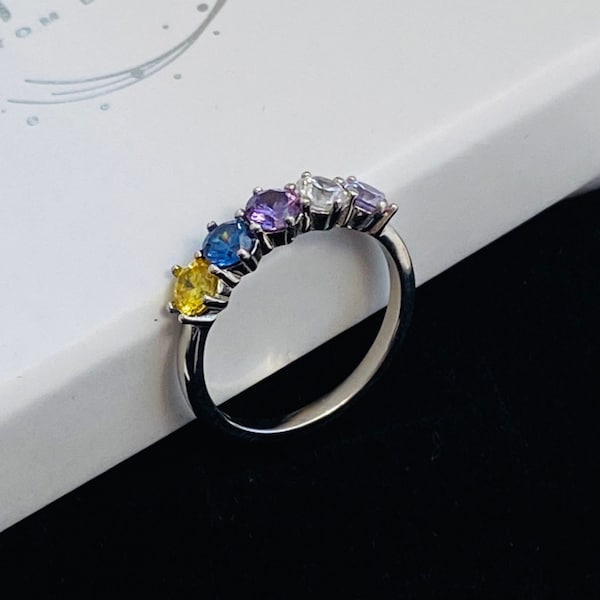 Birthstone Ring, Family Birthstone Ring, Personalized Birthstone Ring, Multi-Stone Ring, Gift for Mom, Grandma, Birthday Gift, Gift for her