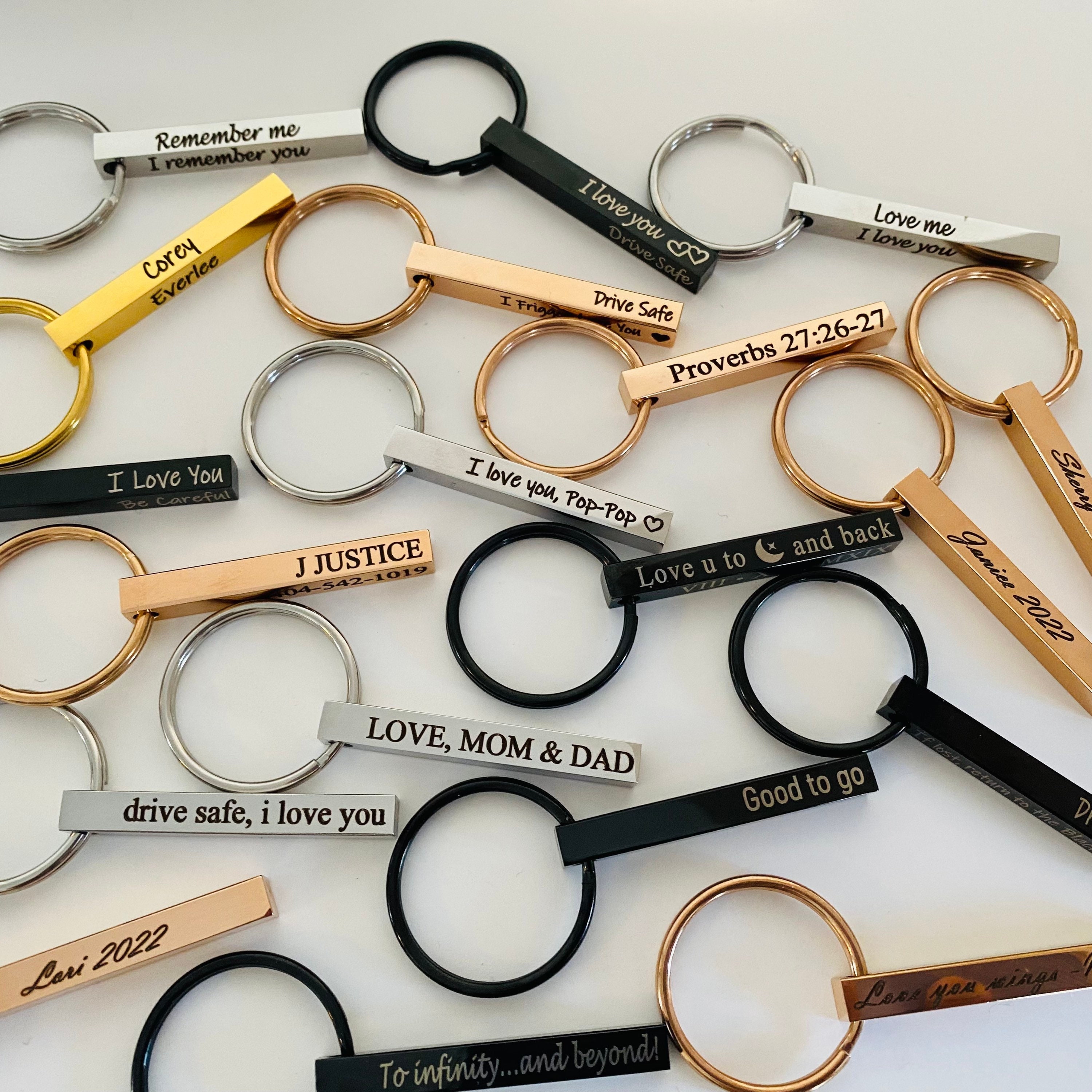 通販 公式サイト - 驚きの激安価格 Apartment Keychain Canada Etsy - 小物