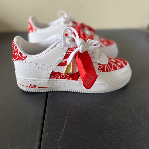 red bandana air force 1