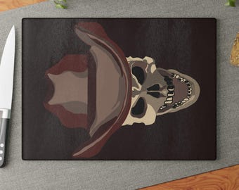 Skull Cutting Board Gothic Kitchen Decor, Dark Art Serving Board, Unique Charcuterie Board, Edgy Kitchen Gift, Halloween Kitchen Decor