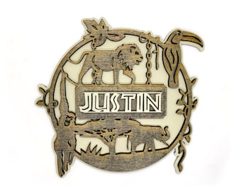 Safari Foresta pluviale Segno di legno Placca personalizzata Nome personalizzato Lion Sloth Elefante Bambini Play Room Nursery Decorazione murale Baby Shower Regalo