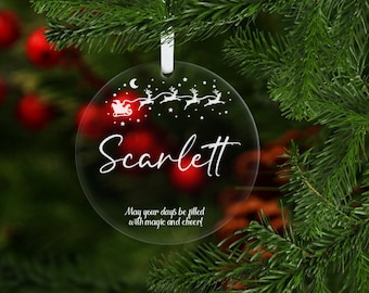 Ornamento di renna di Babbo Natale, ornamento inciso acrilico, primo Natale, regalo personalizzato, regalo personalizzato con nome