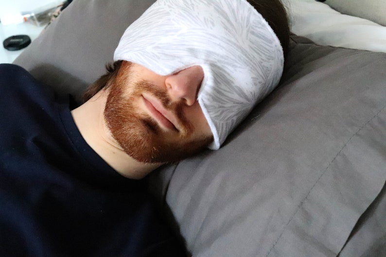 Calm Wrap Unisex Schlafmaske, Verdunkelnde Augenmaske, Klettverschluss am Rücken Bild 5