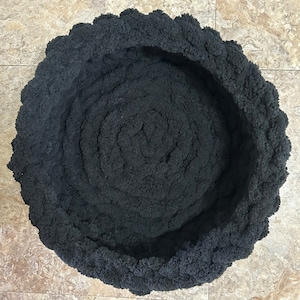 NEW COLORS Handmade Chenille Cat Bed – Chunky Yarn Pet Bed – Plush Mat image 6