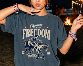 Chasin Freedom Patriotic Shirt Usa 250 Vintage Cowboy Tee 4th Of July Shirts America 250 Western Oversized Cowgirl Shirt Western vibes tee