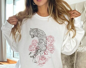 Aesthetic Tiger Botanical Shirt Vintage Tiger Indie Kid 90s Aesthetic Shirt Alt Clothes Oversized Sweatshirt Indie Clothes Aesthetic Clothes
