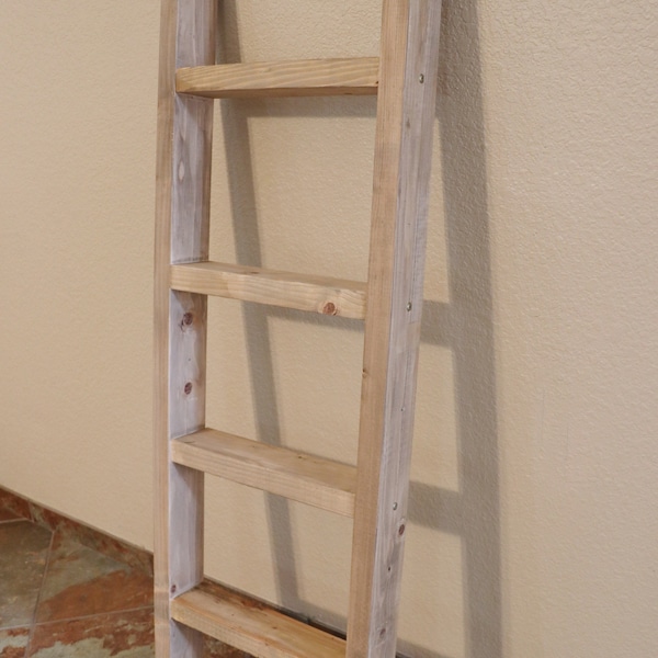 Farm Blanket Ladder