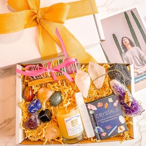 MEDITATION BOX with POWERFUL Manifestation Crystals