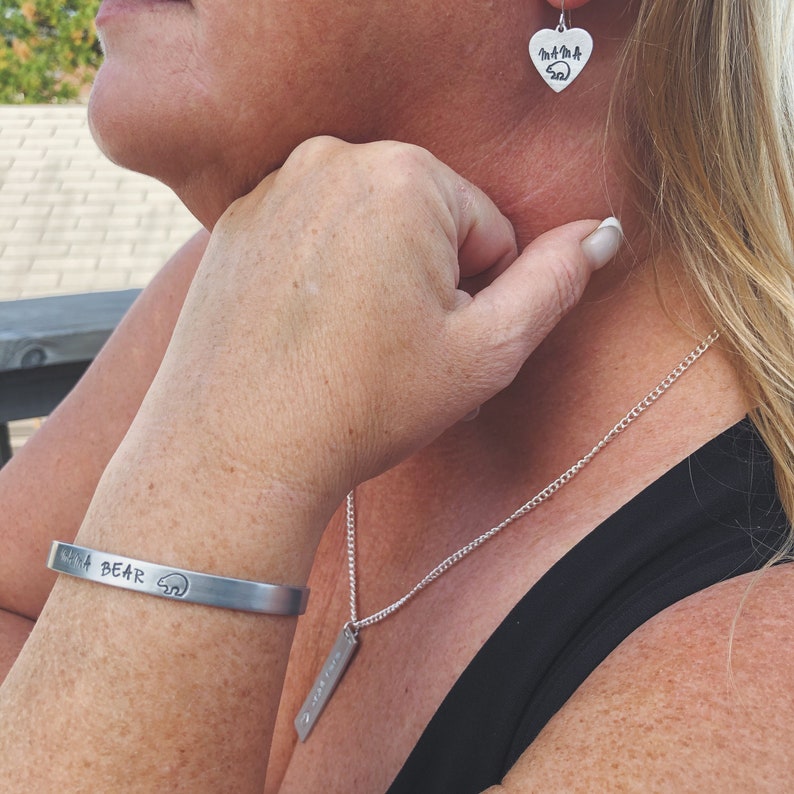 Dainty Mama Minimalist Design Grandma Bear Cuff Bracelet