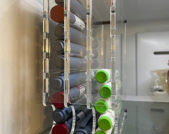 Insulin pen, fridge storage dispenser