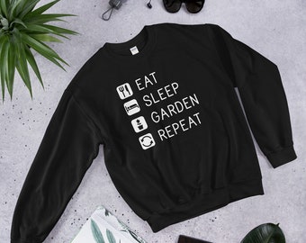 Eat Sleep Garden Repeat T-Shirt - Houseplant T-Shirt, Plant Lover Gift, Plant Lady, Plant Lover, Garden Lover, Gardening Gift