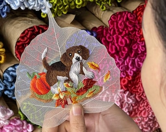 Embroidery on Natural Bodhi Skeleton Leaves - EBD214 "Cute Puppy"