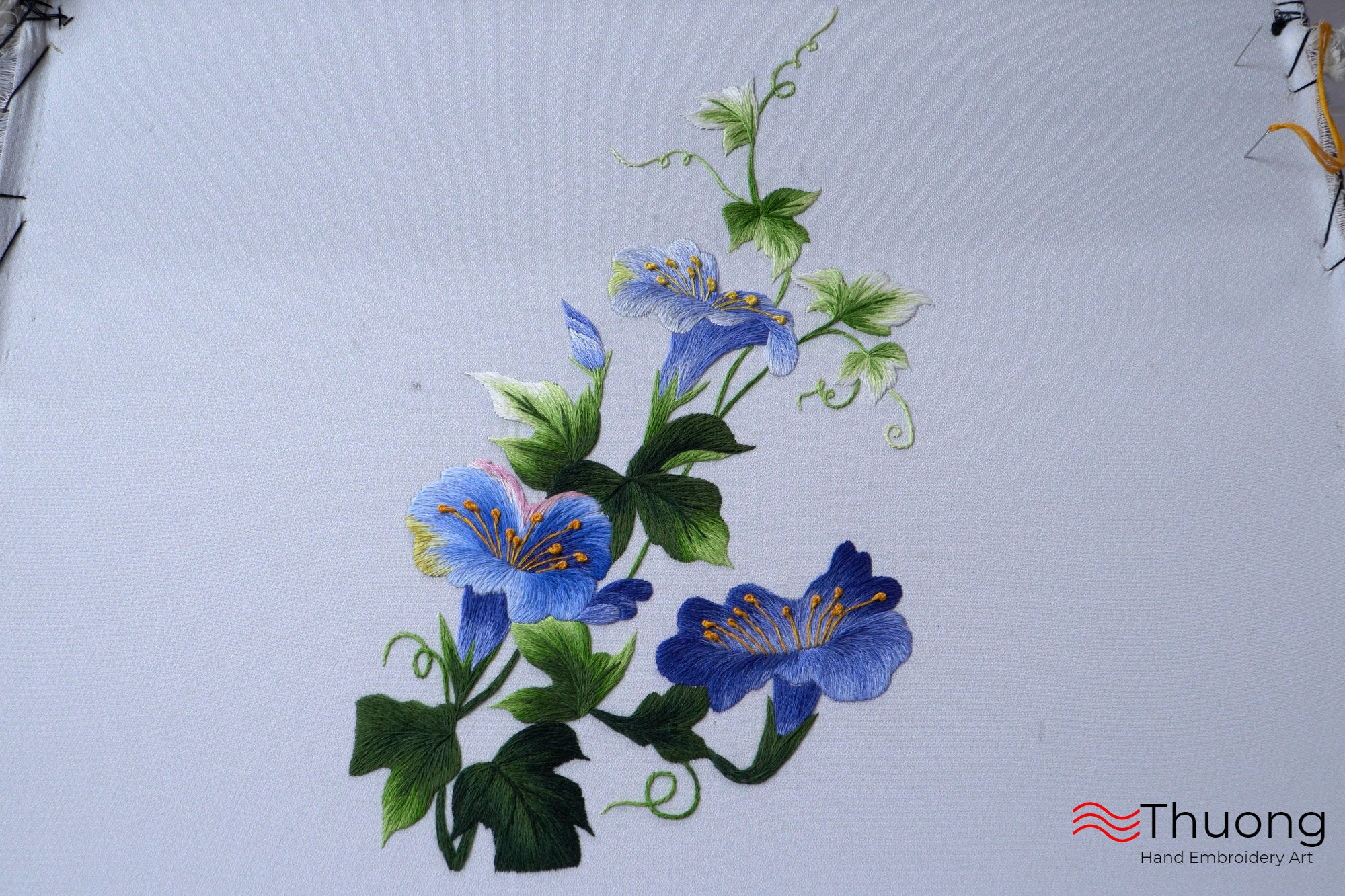 embroidery-kit-ek02-blue-wildflowers-shiny-synthetic-silk-thread-colour-variations-thread