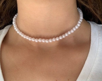 Faux Pearl Necklace/ Trendy Pearl Imitation Necklace