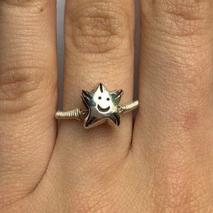 Star Smiley Ring Face Smile Star Silver Colored Ring Handmade Wire Jewelry / Silver Smiley Star Happy Galaxy Fun Ring