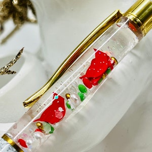 Cardinal float pen. Winter cardinal snow globe glitter pen. Custom holiday pen gift. Planner pen. Christmas gift, stocking stuffer.