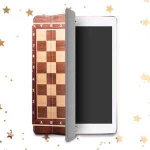 Chess board cover iPad Pro 10.5 11 12.9 2022 2021 Wood Board game Film case iPad 7 8 9 iPad Air 3 4 5 iPad Mini 6 5 4 iPad 9.7 10.2 10.5 image 6