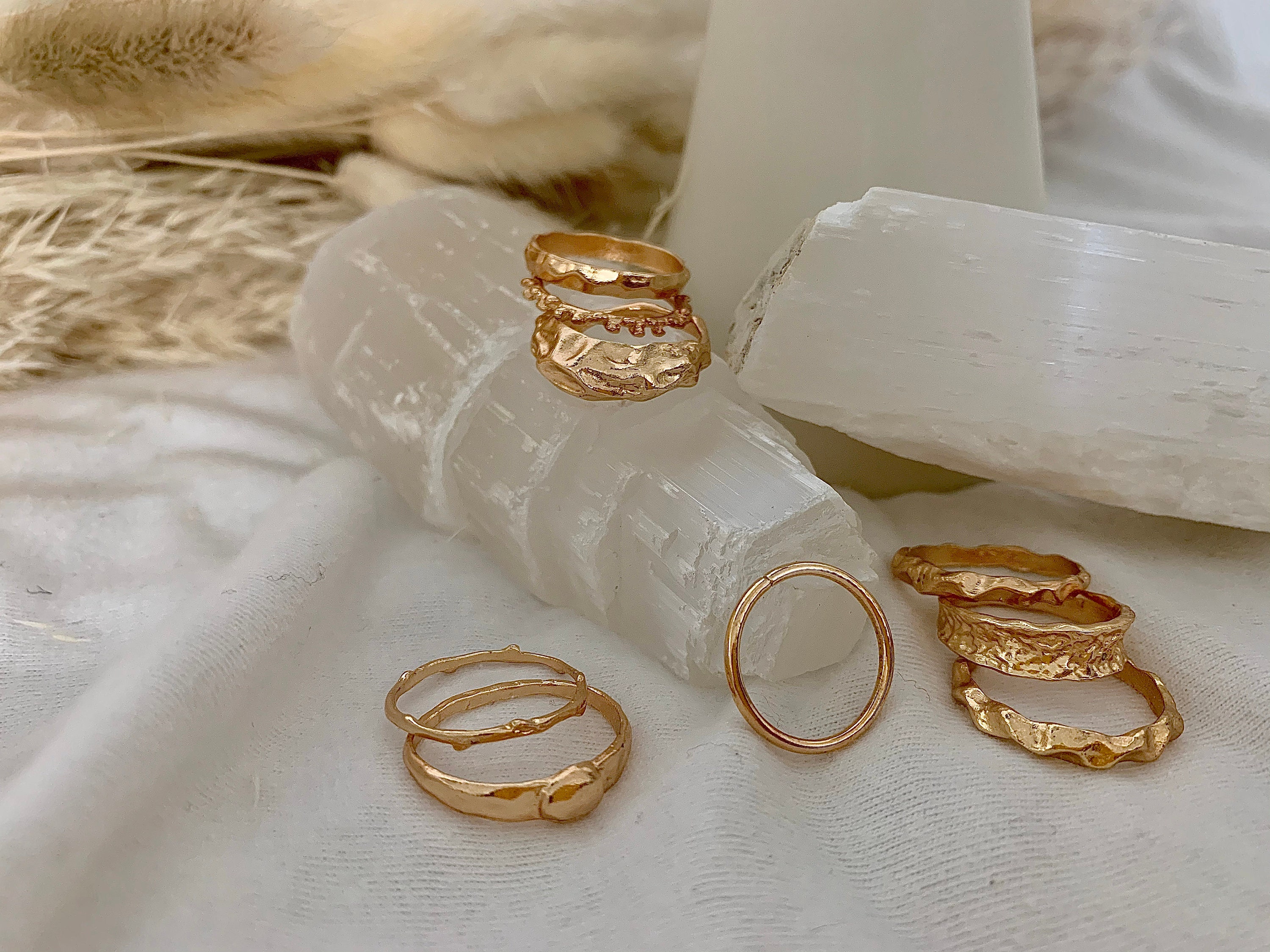 gold ring set size 9