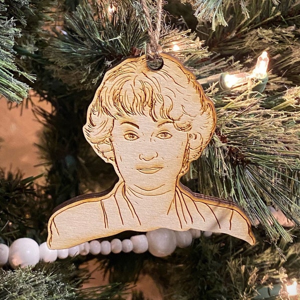 Dorothy (Golden Girls), Bea Arthur wooden Christmas ornament