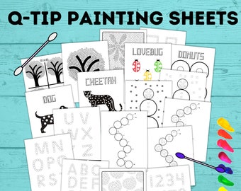 Op de afbeelding: Een set bedrukbare Q-tip-schilderbladen met verschillende ontwerpen, waaronder dieren, letters, cijfers en vormen. De bladen zijn zwart-wit en hebben cirkels die kinderen met wattenstaafjes kunnen schilderen.