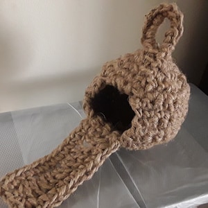Crocheted Jute Hanging Hermit Hut