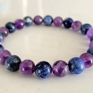 Chakra Bracelet | Sodalite | Amethyst| Stretch Bracelet | Healing Energy | Manifestation | Balance Protection Gift for Men Women | 8mm