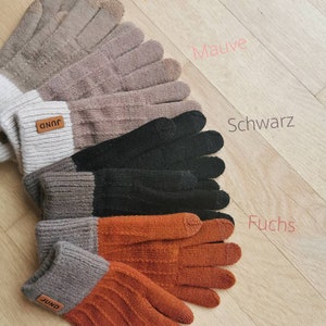 Schlichte zeitlose Damen Handschuhe für Herbst/Winter, dehnbar & warm, mit Touchscreen-Finger in Uni-Farben braun, natur, schwarz Bild 3