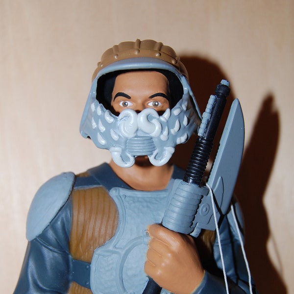 Star Wars: Classic Collectors Series Lando Calrissian Skiff Guard Vinyl Doll