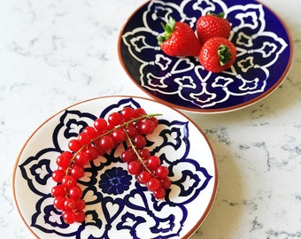 Set of 2 - Hand Painted Ceramic Plates, Mix&Match Cake Plates, Decorative Plates (011)