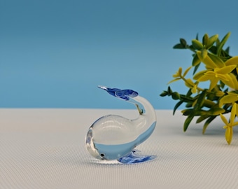 ブルーアートガラスのクジラの置物 - Etsy 日本